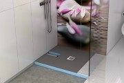 WEDI FUNDO PLANO : Système de douche extra-plat avec écoulement intégré