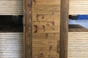 byB7 : des portes d’intérieur en vieux bois authentique