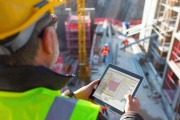 Comment les outils numériques redéfinissent-ils la sécurité sur les chantiers BTP ?