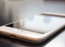Iphone, Batiactu grille la politesse aux autres