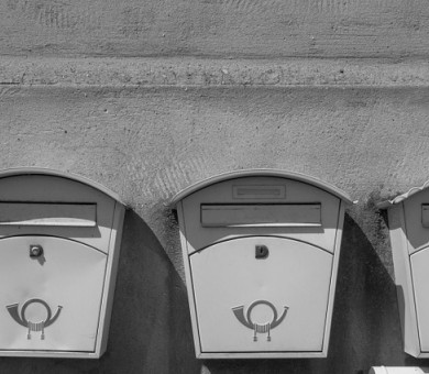 Batimat surcharge les boites email