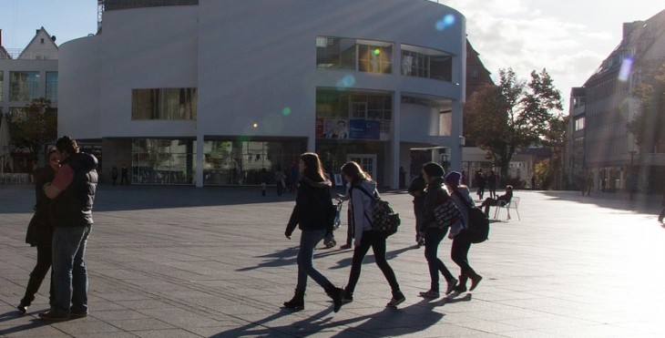 Quand Nemetschek Allplan part à la recherche des jeunes architectes sur Facebook