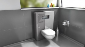 wedi I-Board : l’habillage design préfabriqué pour les WC en applique